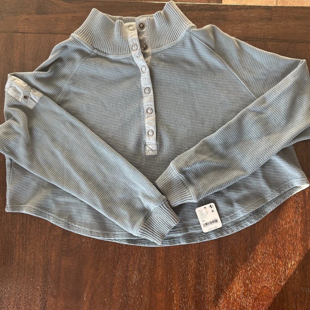 Free People Movement Cropped Snap Front Sweatshirt - XS